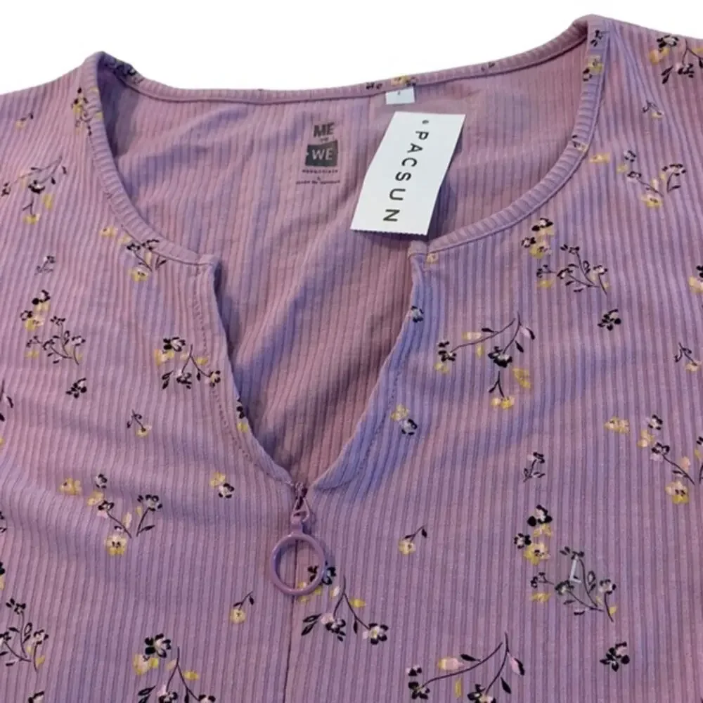 Me‎ too we lilac zip front cropped light sweater with floral flowers size large - Picture 4 of 8
